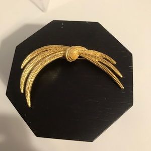 Vintage Monet Gold Wheat Pin